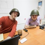 И полетела бомба